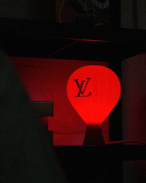 LVoyages Lamp